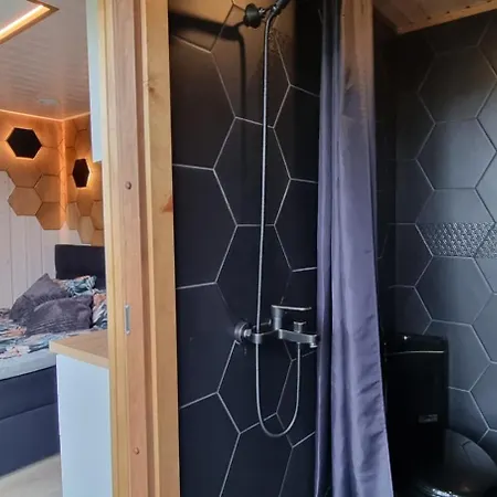 Vikendica 2me2 - Getaway In Vaerati